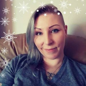 Meet your Posher, Hillary